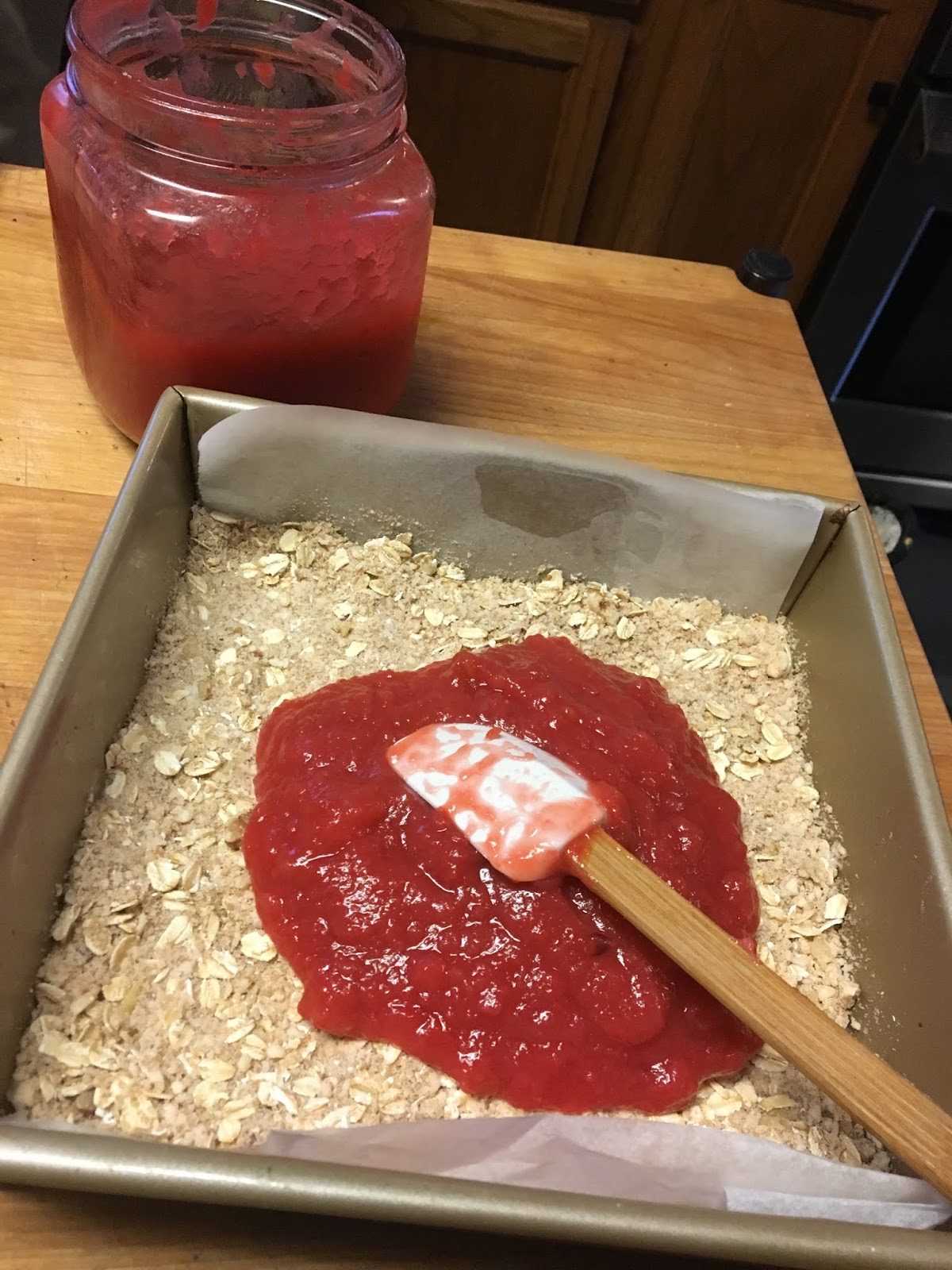 Cooking with Barry & Meta Applesauce Oatmeal Bars a red hot recipe!