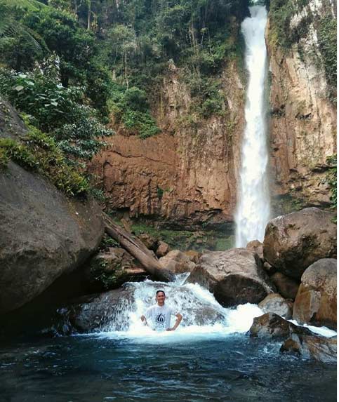 Air Terjun Saringgana