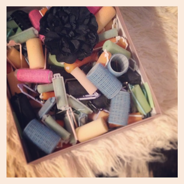 box of curlers