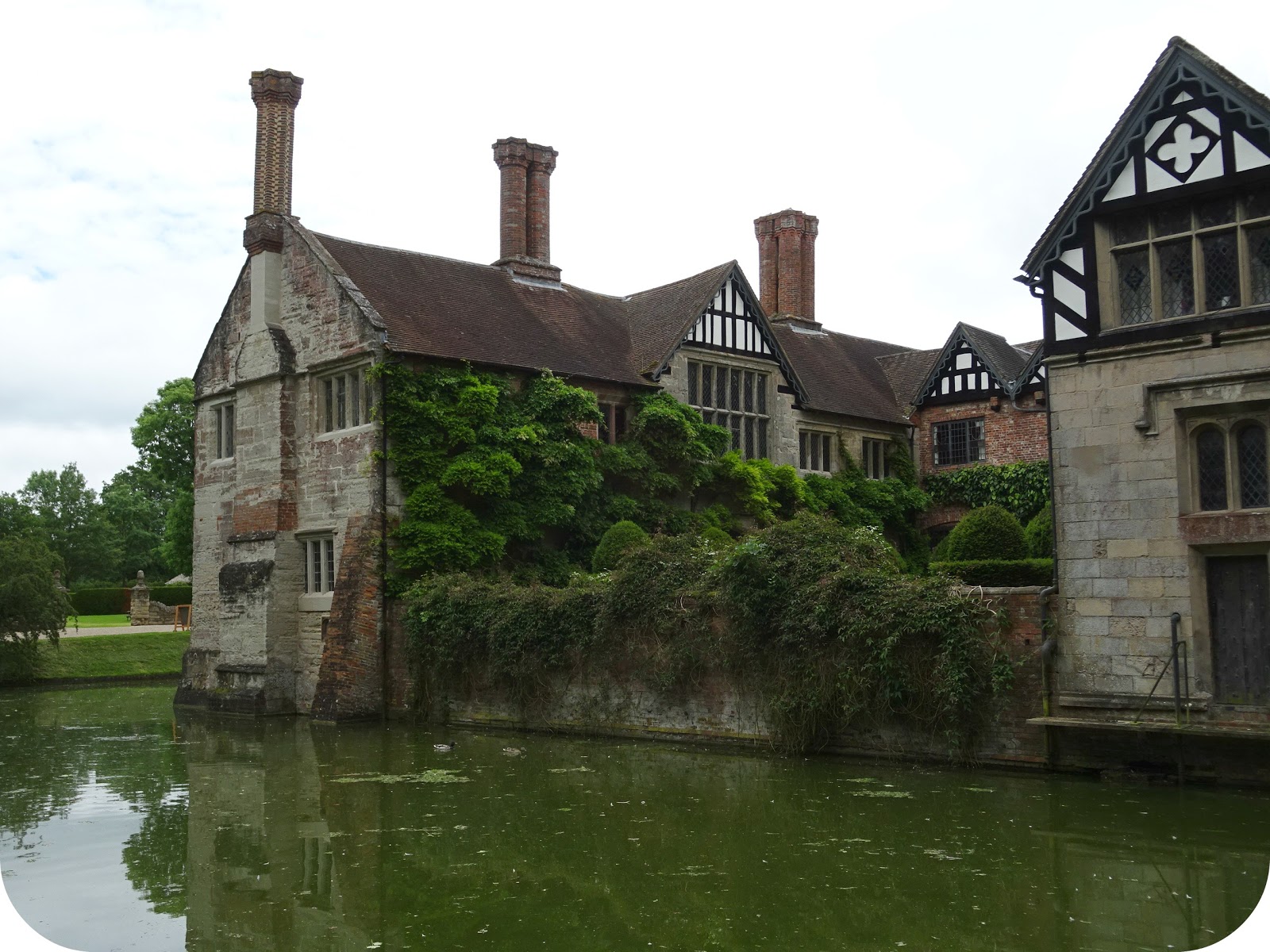 Vintage Vixen Baddesley Clinton Knights Have Dwelt Within Their