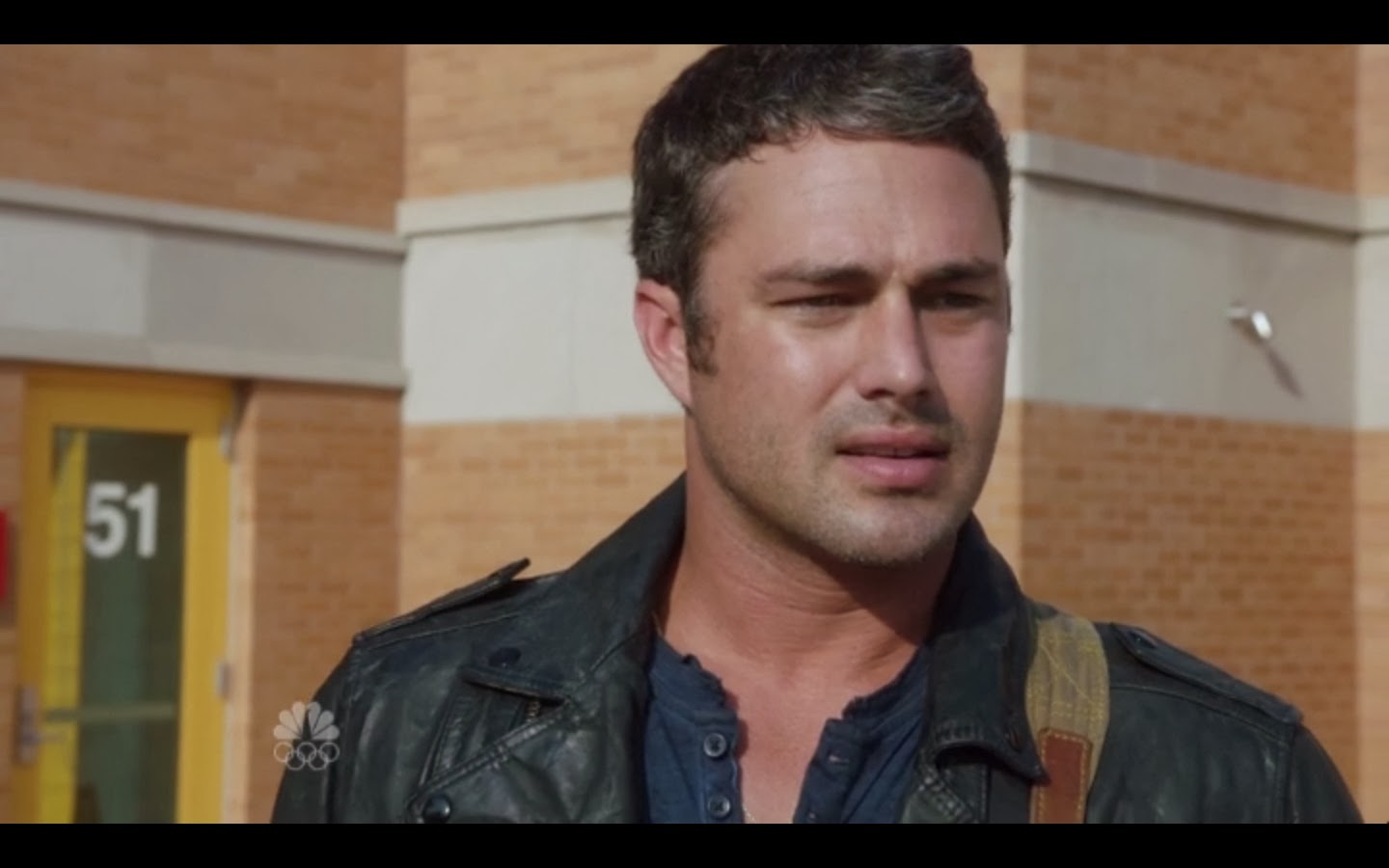 Films Et Séries Tv Avec Taylor Kinney EvilTwin's Male Film & TV Screencaps 2: Chicago Fire 2x05 - Jesse Lee