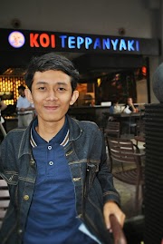 Pose Cowok Ketika Foto