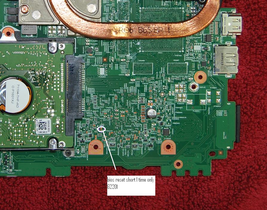 Где находится биос на плате. Биос на материнской плате ноутбука ASUS. CMOS перемычка на ноутбуке. Acer Aspire 7110 материнская плата. Dell 7390 motherboard.