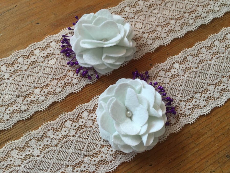 corsage fieltro damas de honor