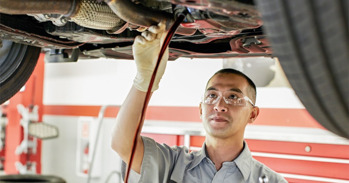 Keyes Toyota Why Trust Our Toyota Service Center for Repairs?