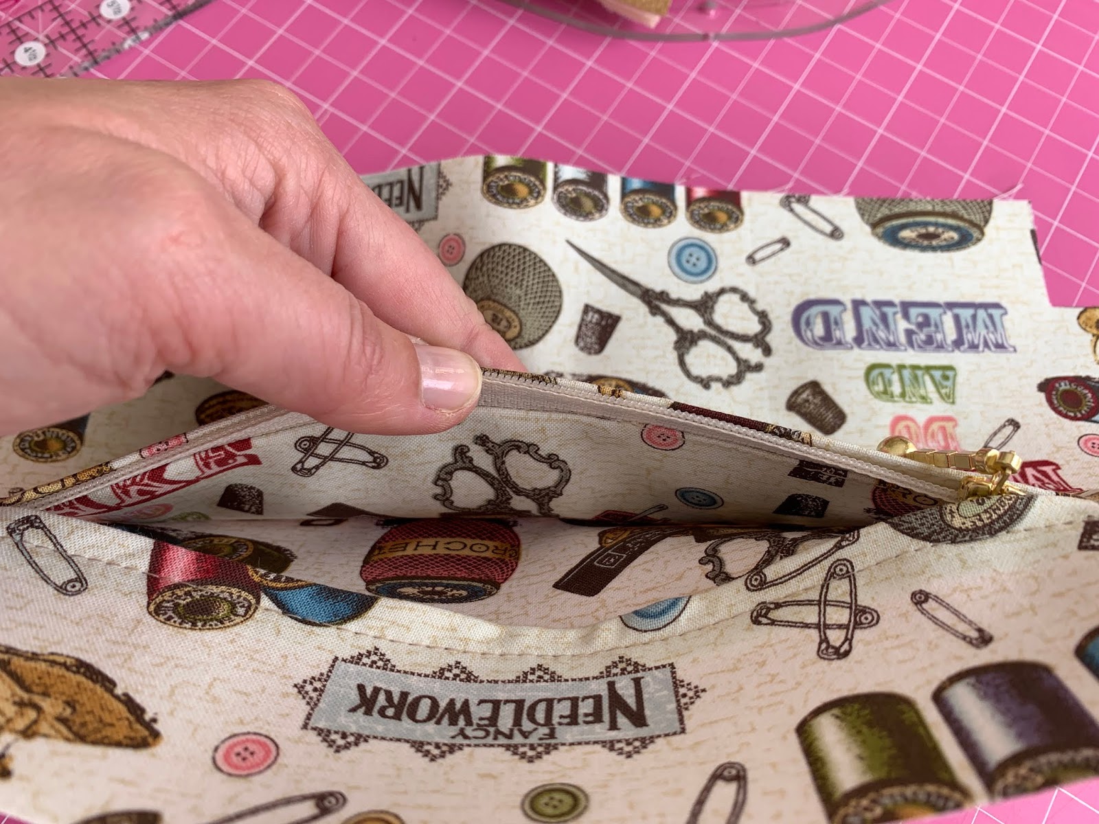 Pink Pony Design Singapore Sling Bag All Glammed Up!