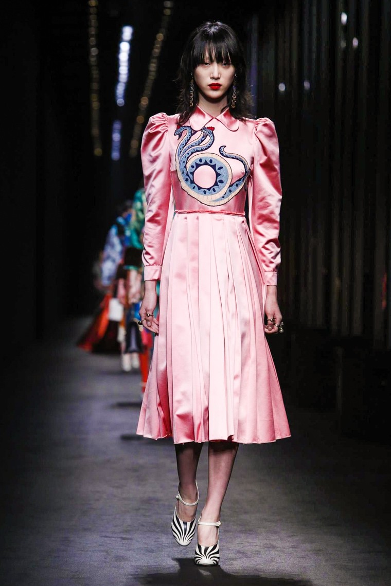 Gucci Fall/Winter 2016-2017 RTW MFW gucci-fall-winter-2016-2017-collection-milan-fashion-week, gucci-fall-winter-2016-2017, gucci-fall-winter-2016, gucci-fall-winter-2017, gucci-fall-2016-2017, gucci-fall-2016, gucci-fall-2017, dudessinauxpodiums, du-dessin-aux-podiums