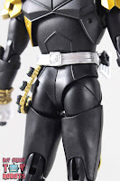 S.H. Figuarts Shinkocchou Seihou Kamen Rider Beast 09