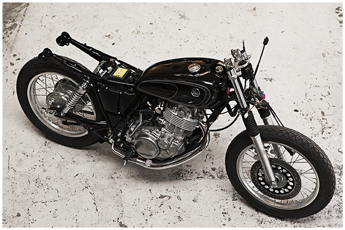 Yamaha SR 400 2015