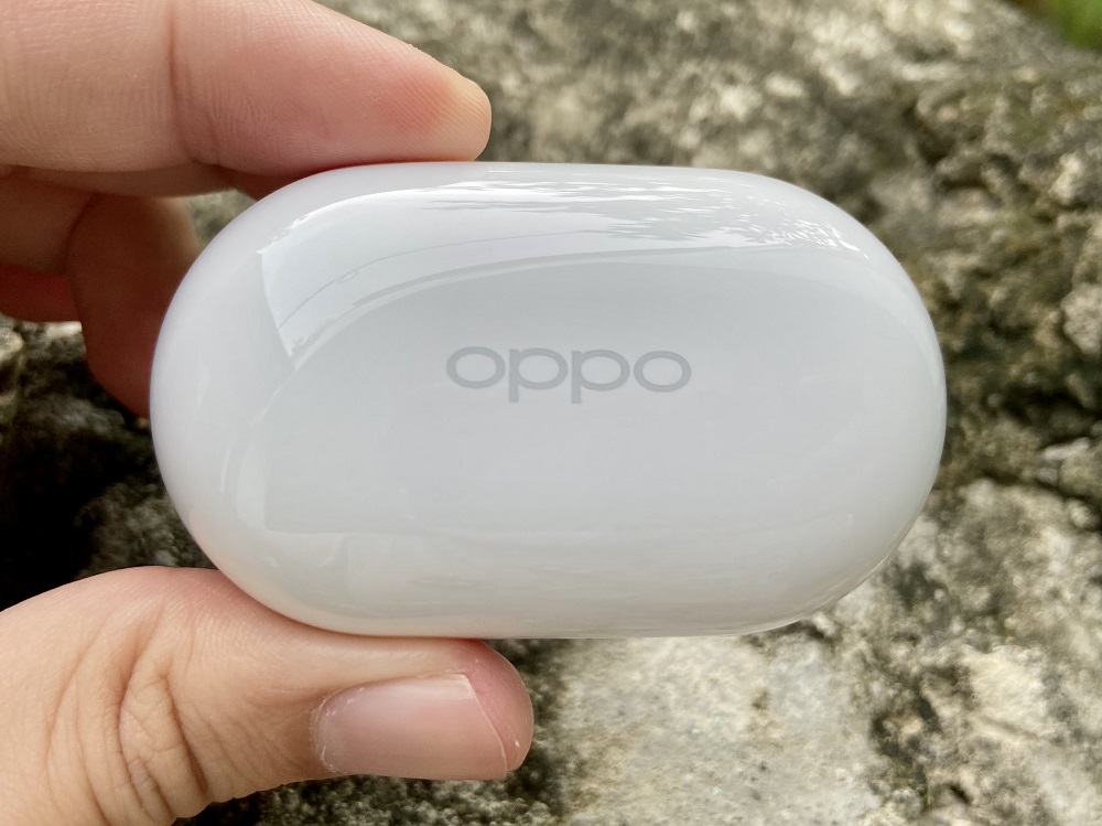 OPPO Enco Buds (W12) Charging Case