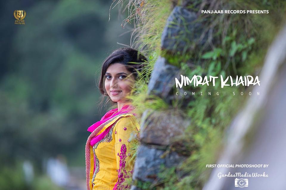 Happy Raikoti Singer Nimrat Khaira Hd Beautiful Pictures