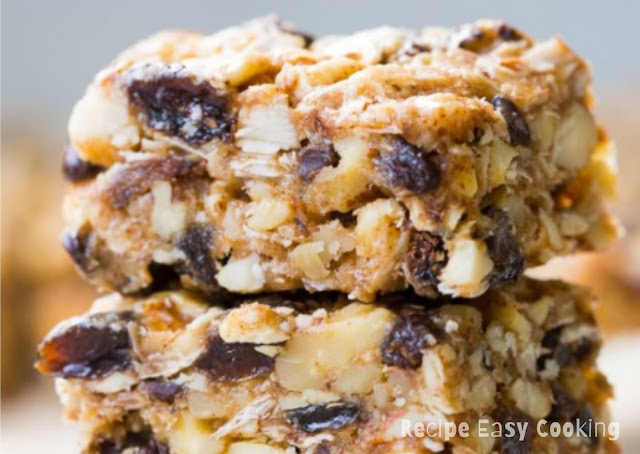 No Bake Granola Bars with Raisins and Chocolate Chips