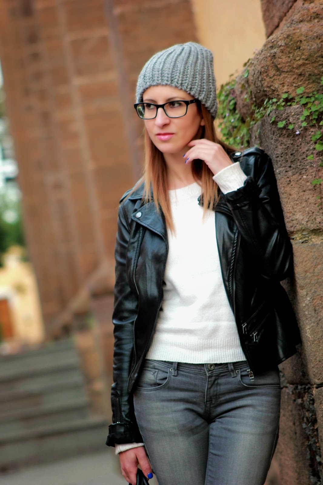 Comfy outfit with grey beanie
