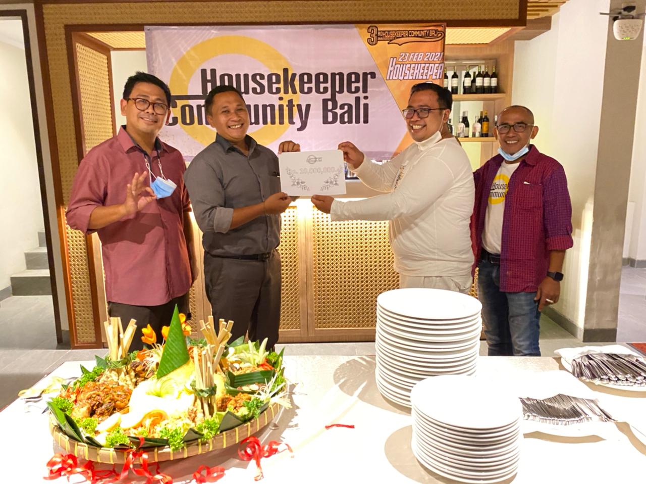 Perayaan ini hanya sebuah simbolis untuk penyerahan danadonasi atas