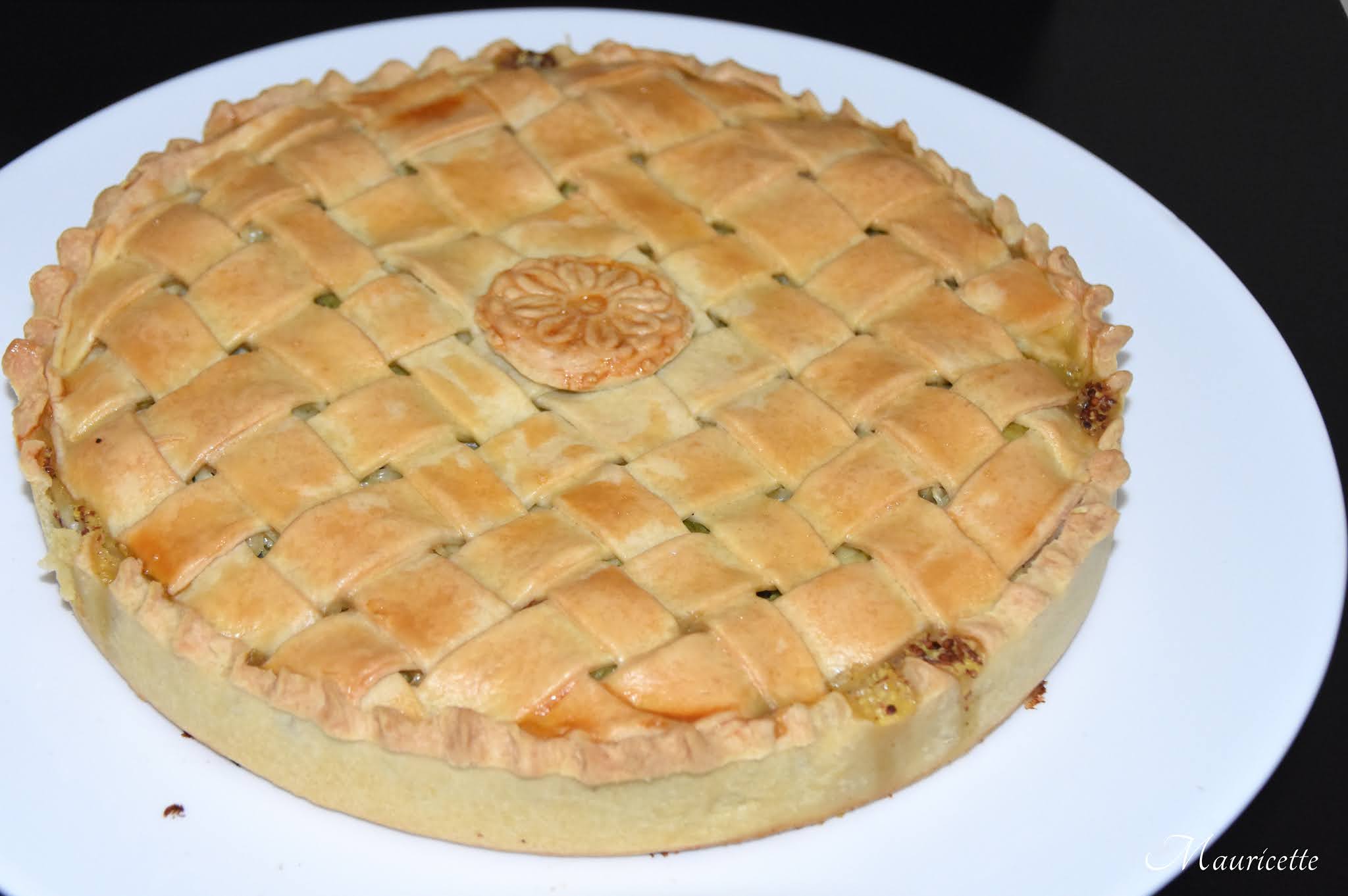 Tourte de chou vert & chair a saucisse