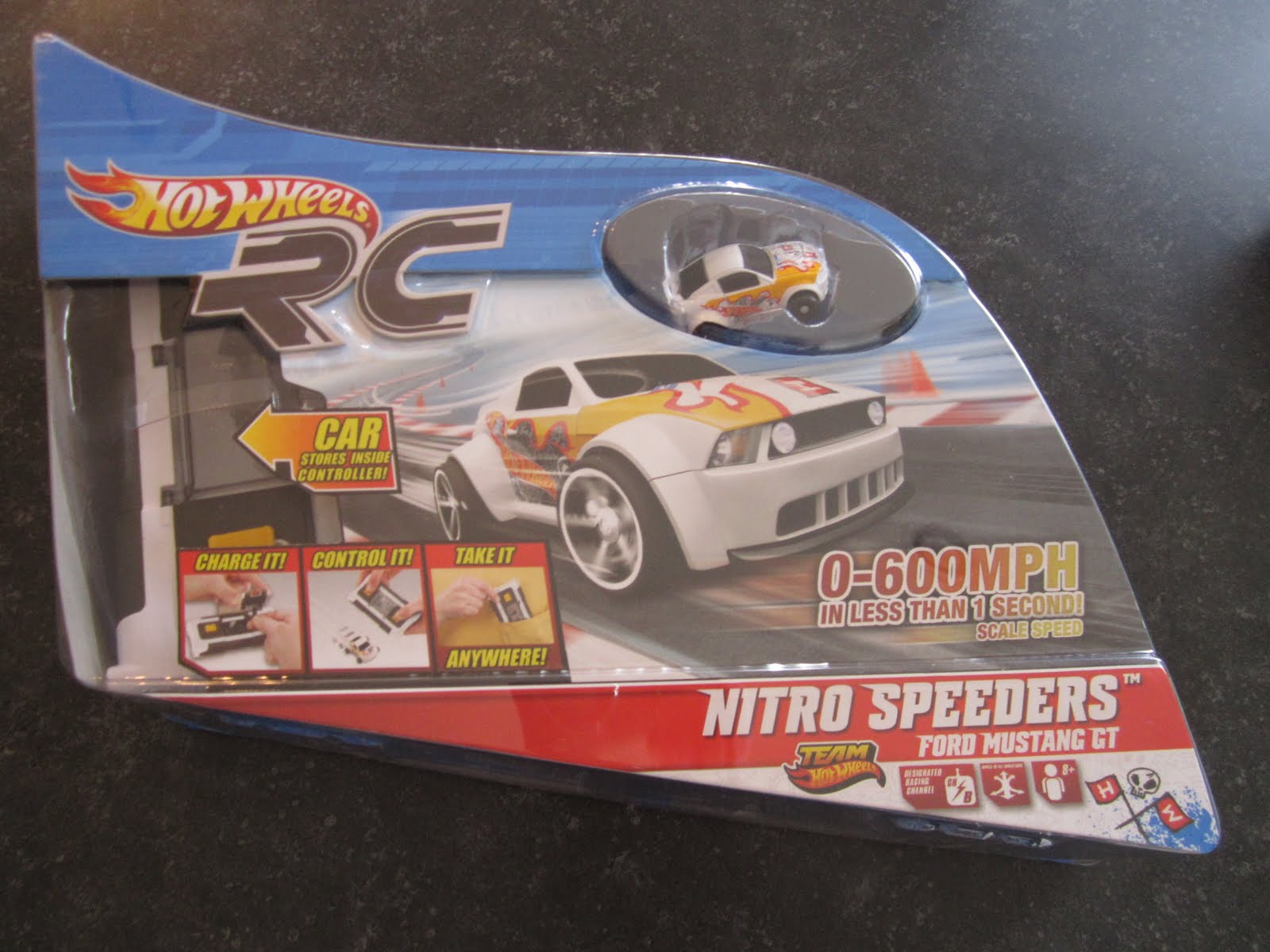 Hot Wheels Nitro Speeders Review and Giveaway! Mom Unleashed