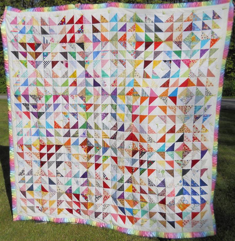 Cascade Quilts: Block Lotto quilt finish