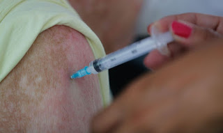 Mais 942 mil doses da vacina da Janssen chegam ao Brasil e serão distribuídas para Estados