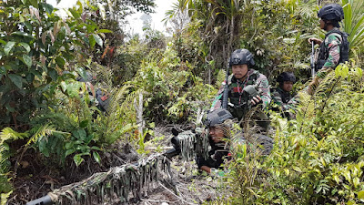 KONTAK TEMBAK, KELOMPOK KRIMINAL BERSENJATA (KKB) DI NDUGA PAPUA KOCAR KACIR , DIKEJAR PELURU PRAJURIT  YONIF RAIDER 514/SABADDHA YUDHA KOSTRAD