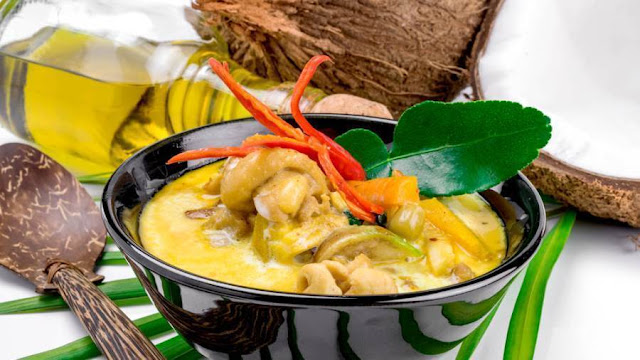  حساء الكابوريا بحليب جوز الهند 