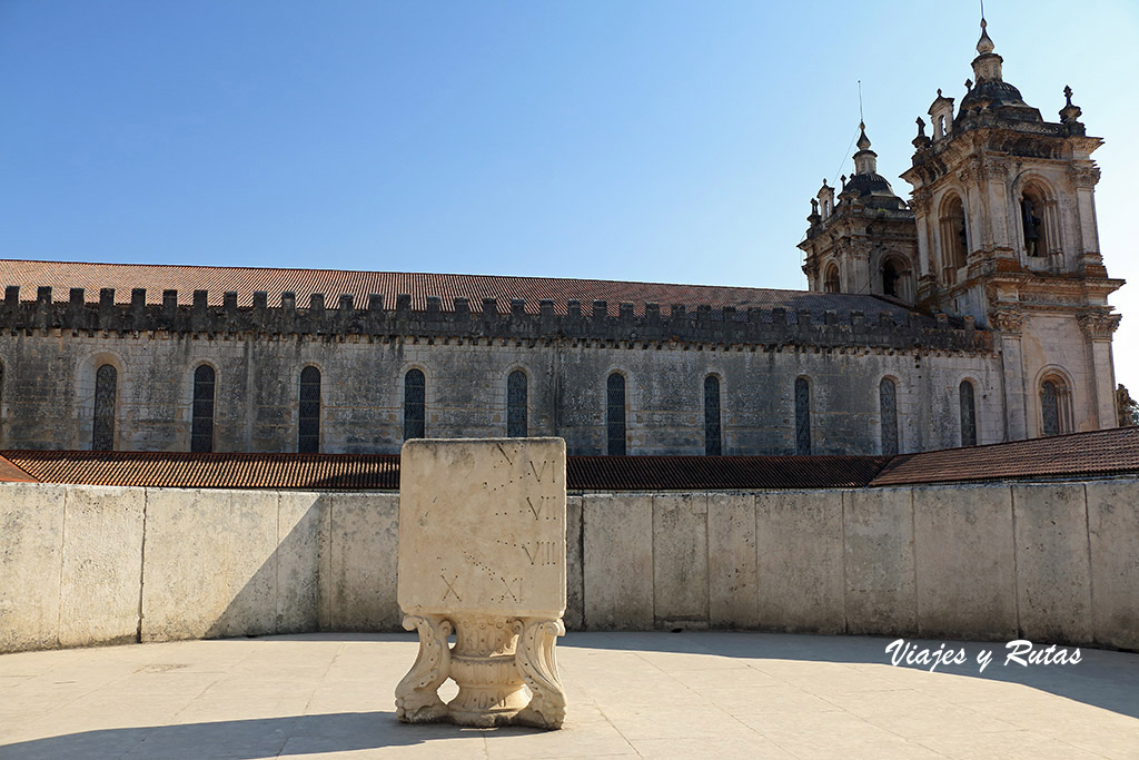 Lateral de la iglesia del Monasterio de Alcobaça