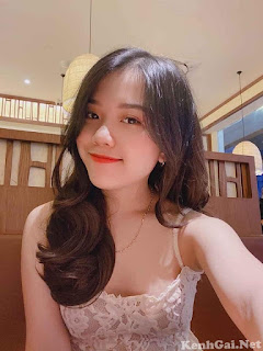 Model Vietnamese #N-Tuy59 | E-CUP