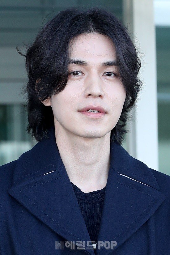 lee dong-wook