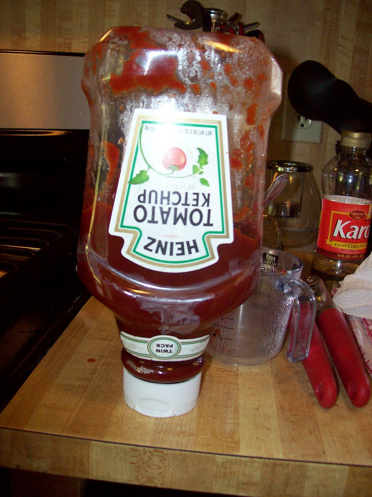 How to be Awesome at Everything: How to Be Awesome at Cooking: Ketchup!