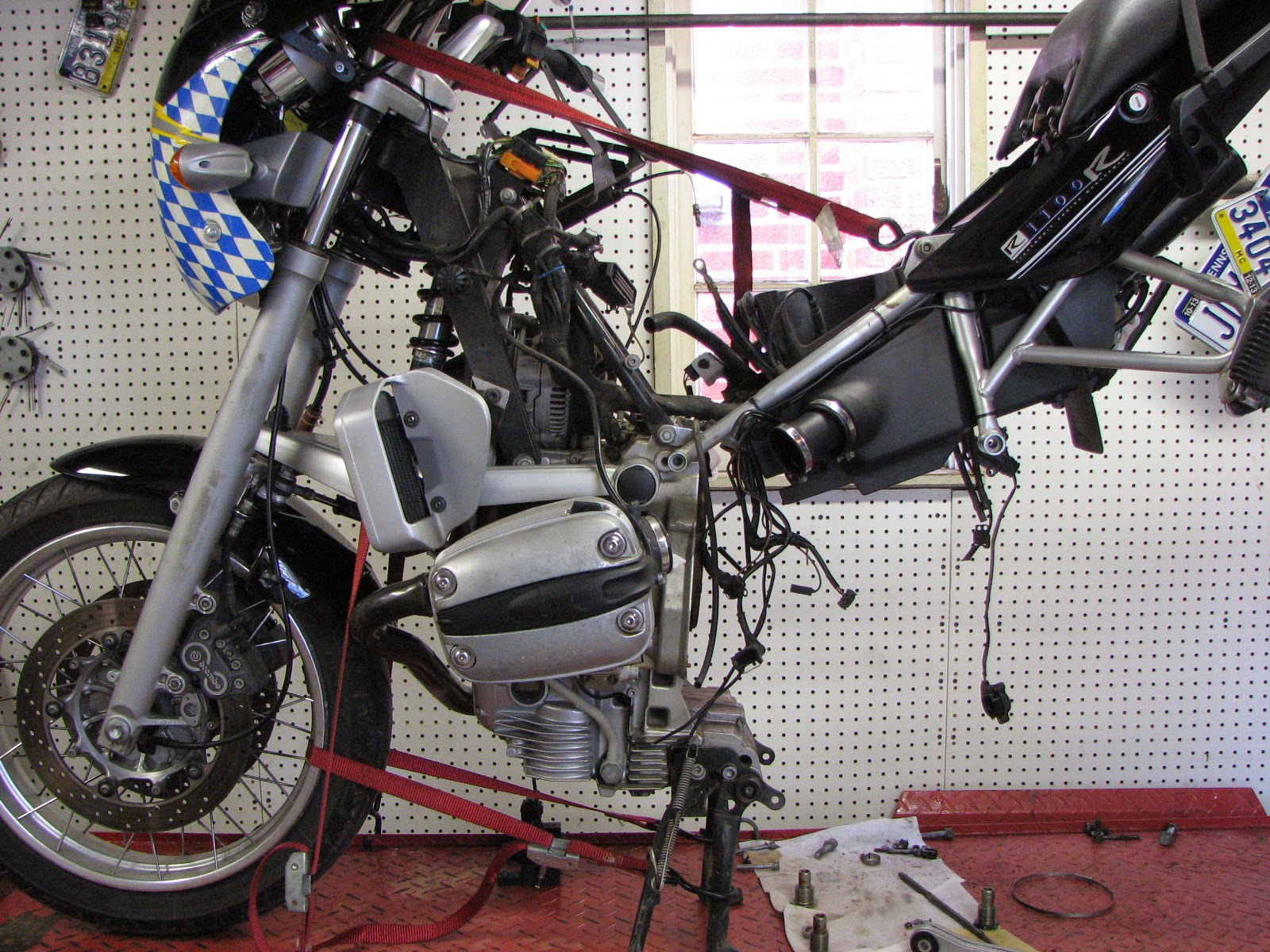 Рама мотоцикла BMW r100