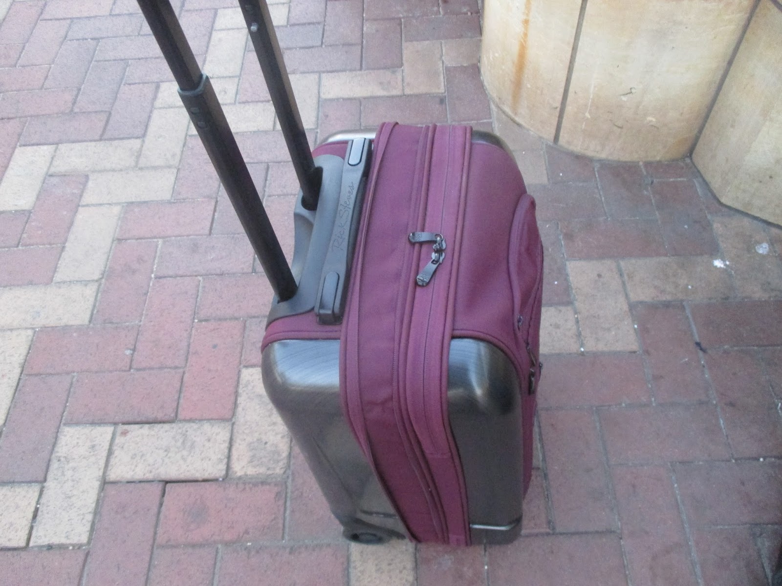 rick steves rolling carry on review