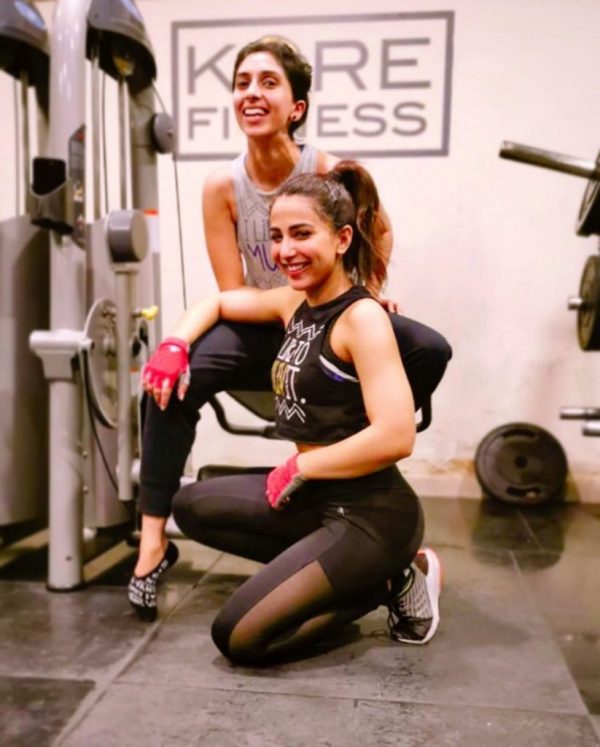 Workout Pictures of Ushna Shah Gives us Major Fitness Goals Workout Pictures of Ushna Shah Gives us Major Fitness Goals