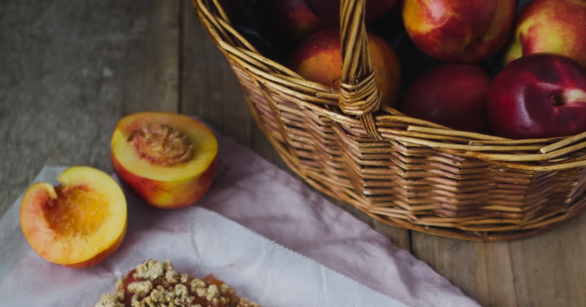 Crumble barres aux nectarines Cerise et Praline