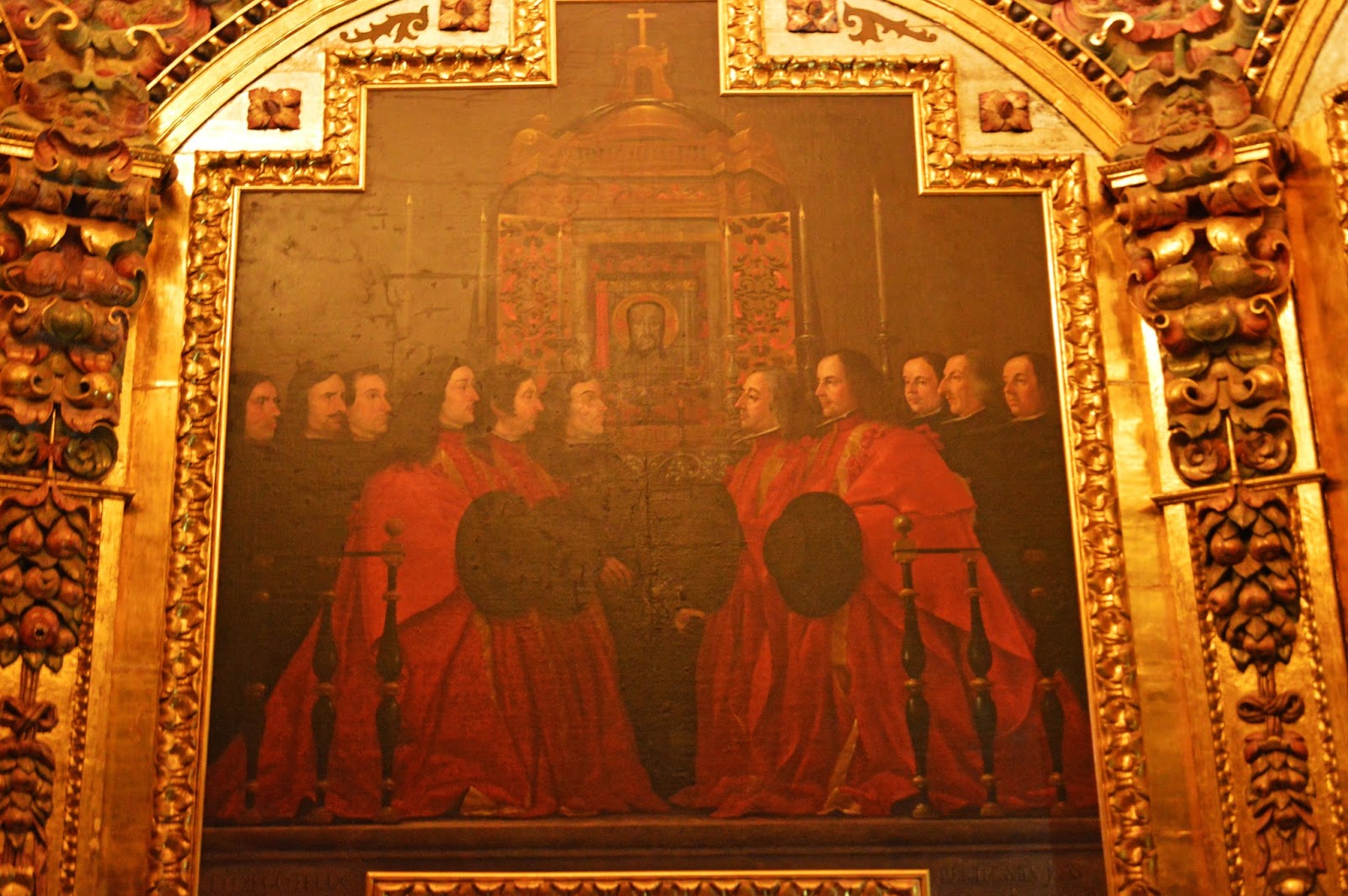 FOTOGRAFIAS DEL MUNDO Capilla de la Santa Faz en la Iglesia del