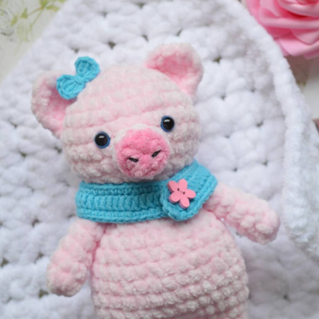 Crochet pig amigurumi pattern