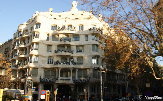 La Pedrera di Gaudì nel quartiere Example a Barcellona