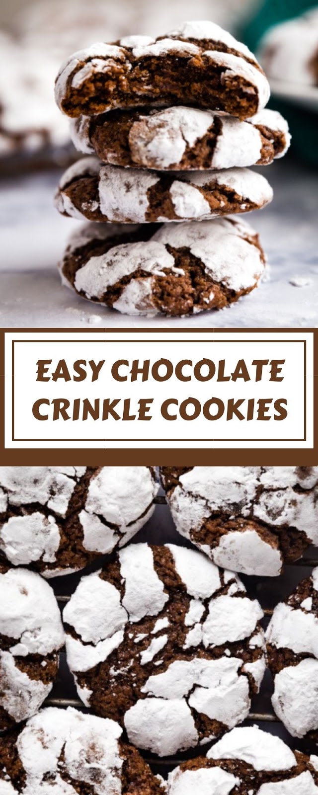 EASY CHOCOLATE CRINKLE COOKIES