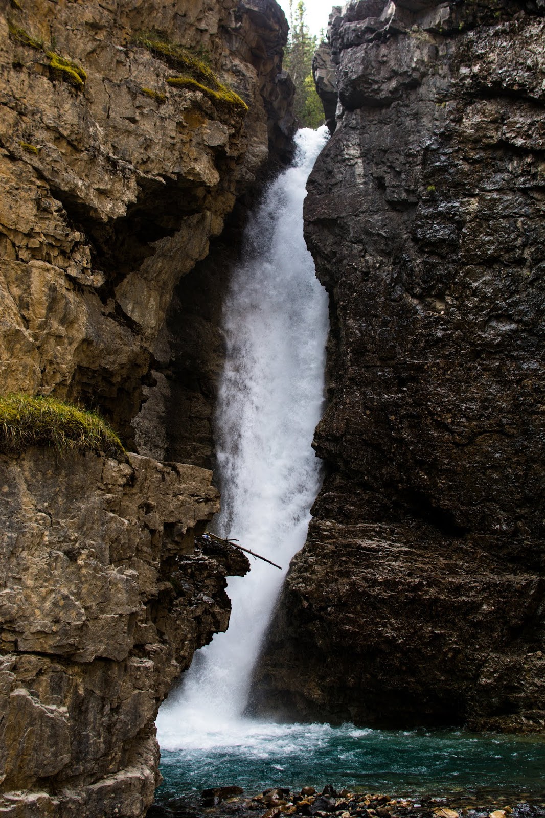 Johnston Canyon & Ink Pots (Banff National Park Hiking Expedition) H