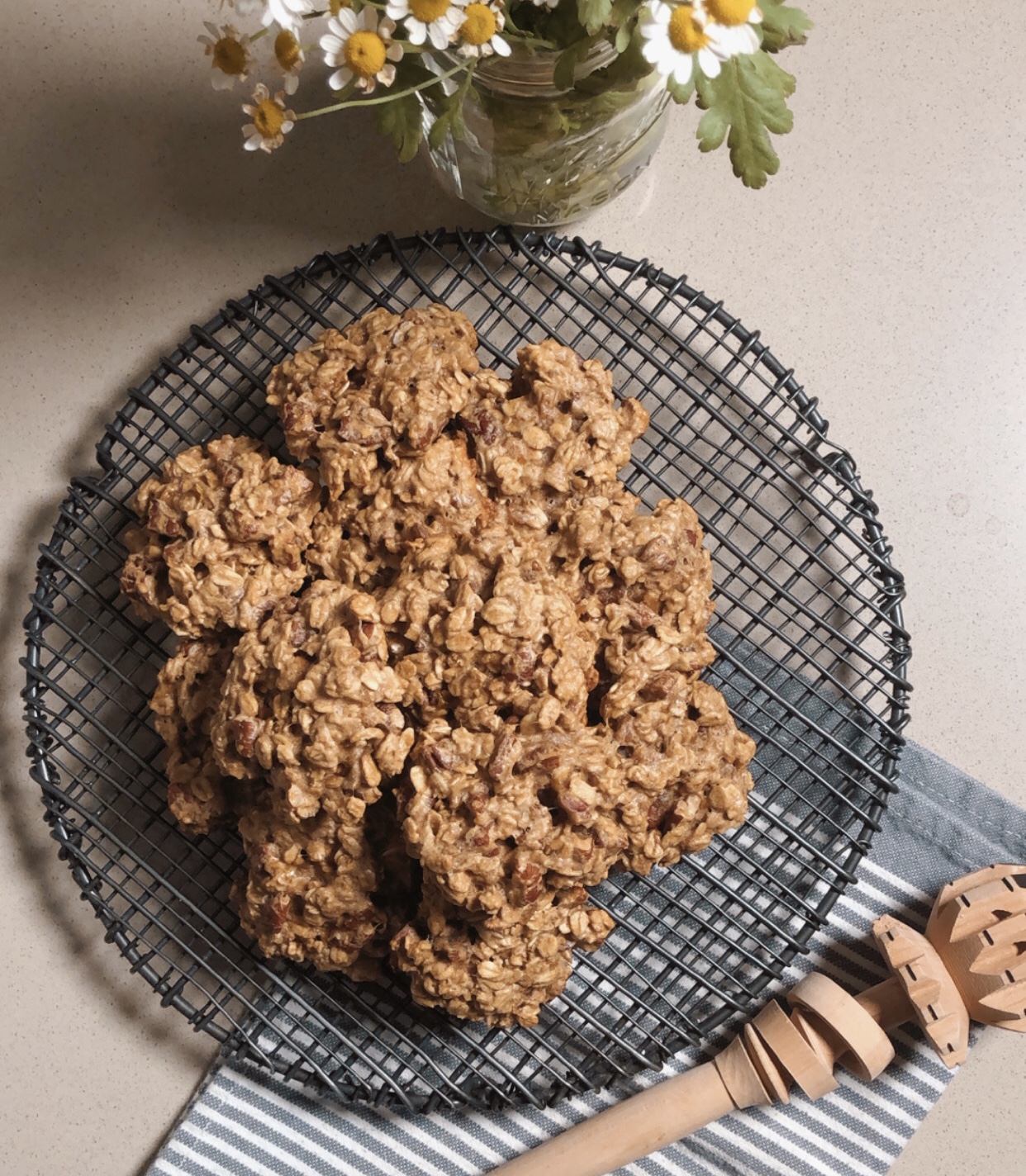 Jen's Kitchen Paleo Banana Oatmeal Cookies