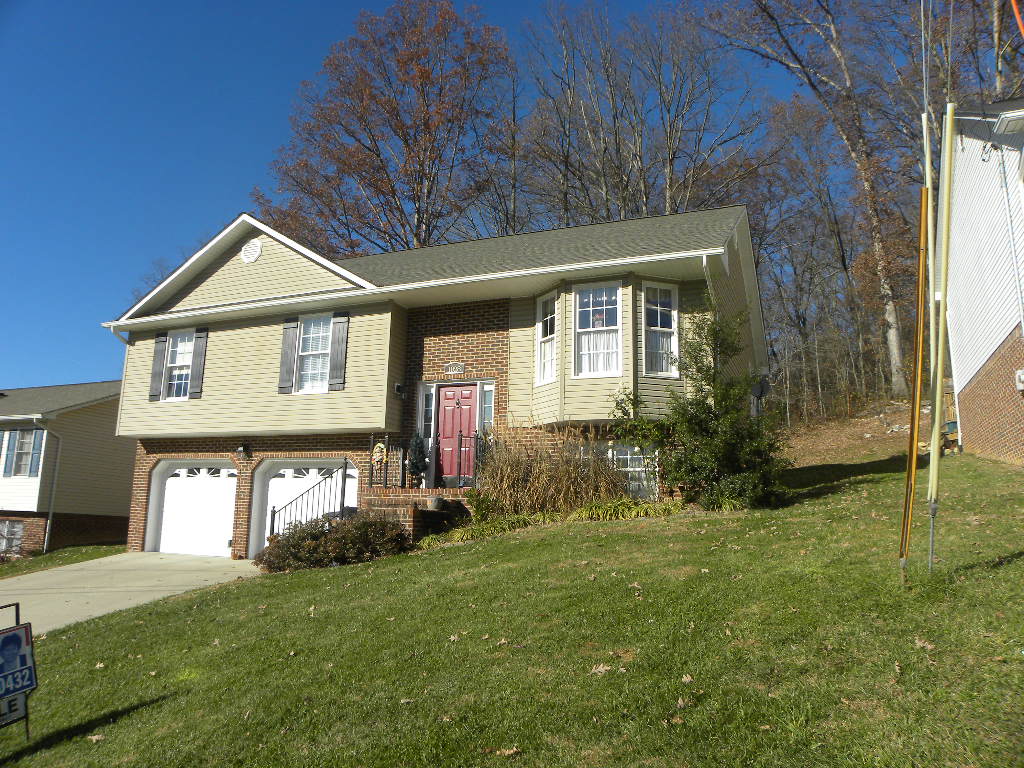 Tri Cities Tennessee Beautiful home for sale Kingsport, TN