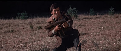 Grizzly 1976 Movie Image 2