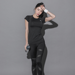 An Seo Rin – Fitness Set Foto 15