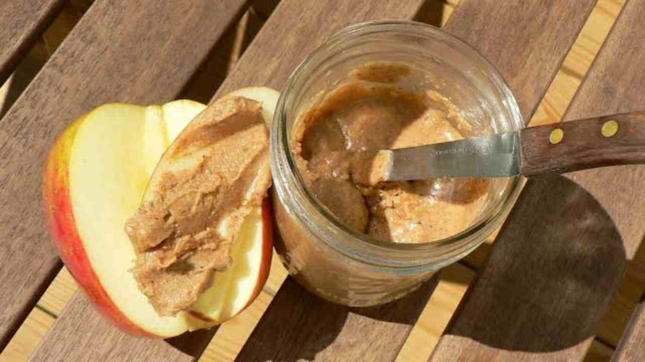 Apple & Nut Butter Apple & Nut Butter