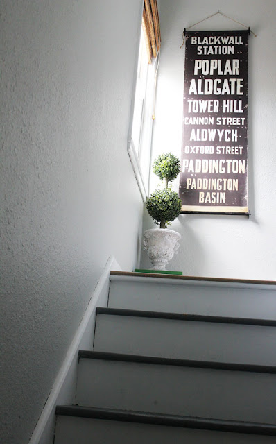 Decorating the Stairway from Itsy Bits And Pieces Blog