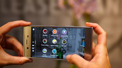 10 HP Smartphone Android dengan Kamera Terbaik