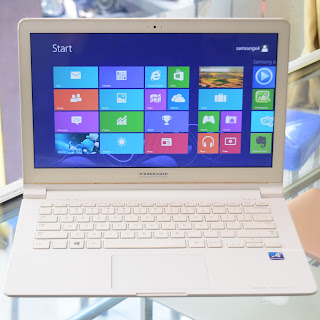 Jual UltraBook Samsung NP915S-Quad-Core Touch-Screen