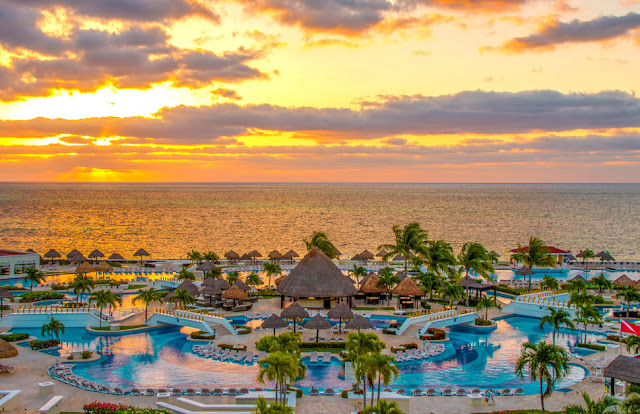 alt="cancún,beach,beaches,latin america,central america,ocean,visiting,travel,travelling"