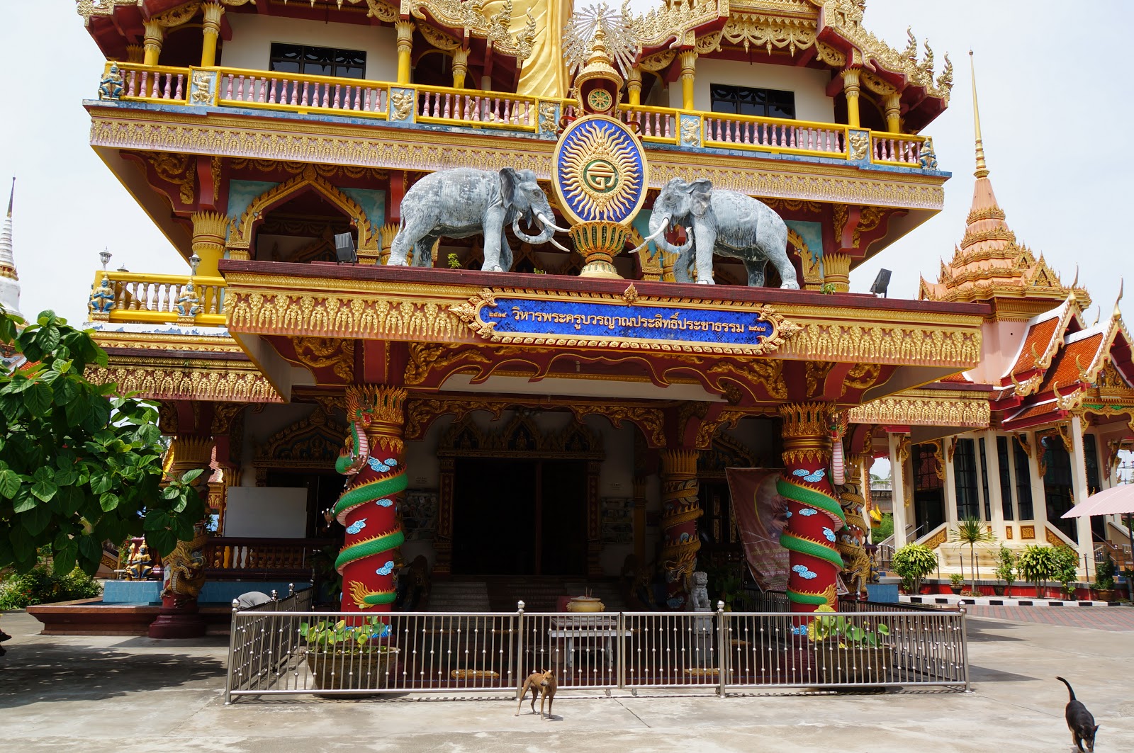 Malaisie - jour 22 : Temples de Tumpat - Kota Bharu, Marché central ...