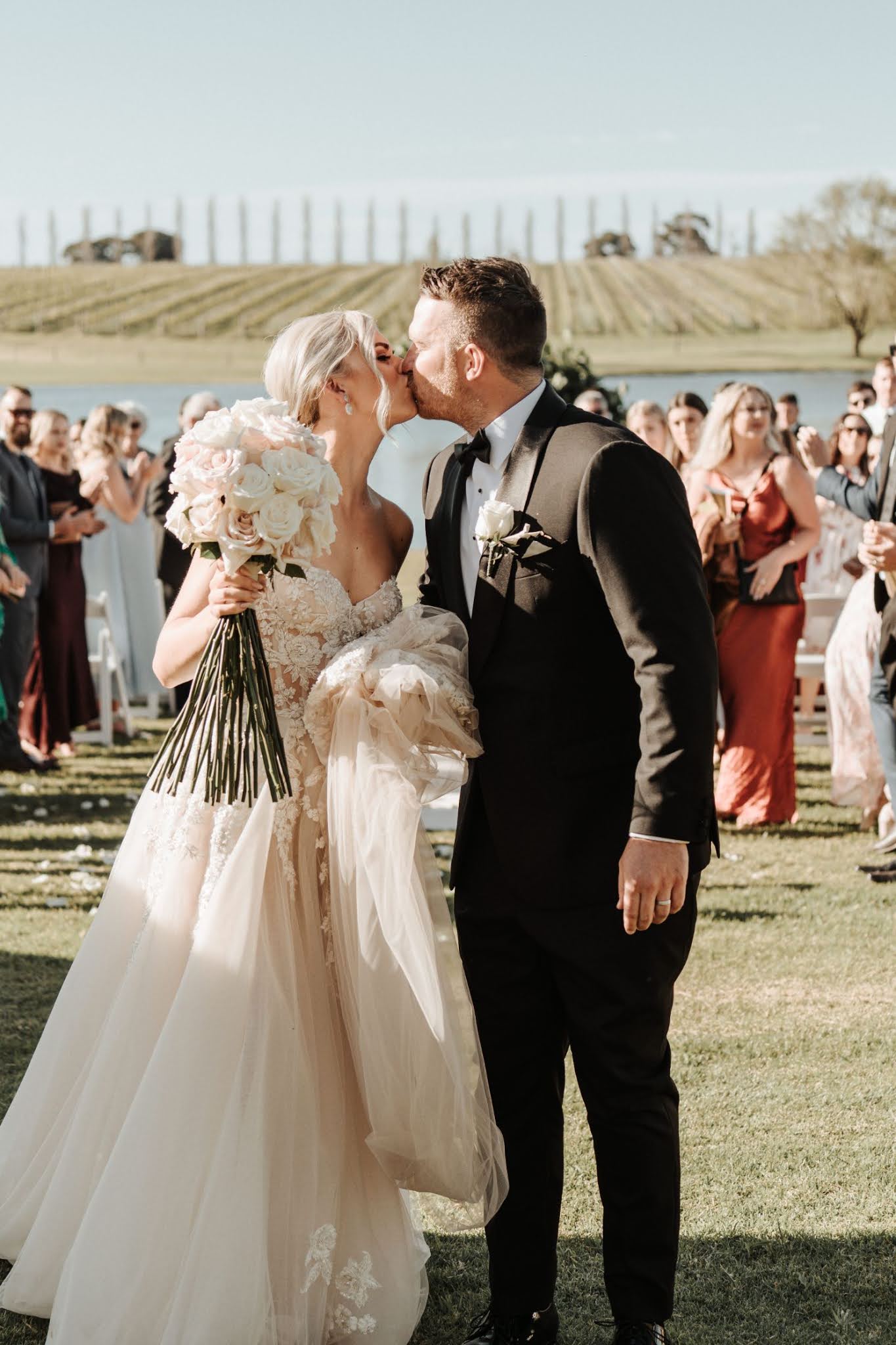 shannon stent photography stunning fraser gallop estate bridal gowns venue floral design
