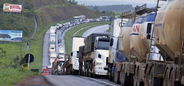 “Creio que o caminho é esse”, diz líder de caminhoneiros na Bahia sobre possibilidade de greve