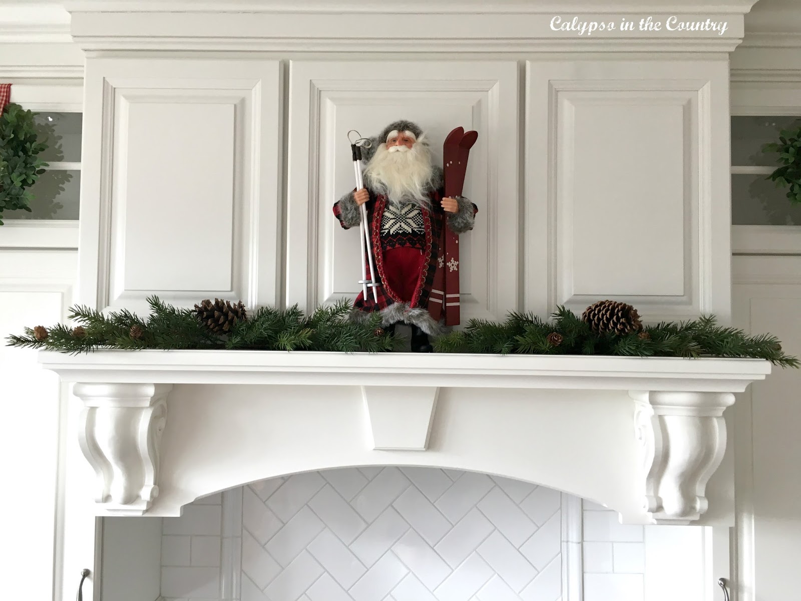 White Stove Hood with Santa White Stove Hood with Santa